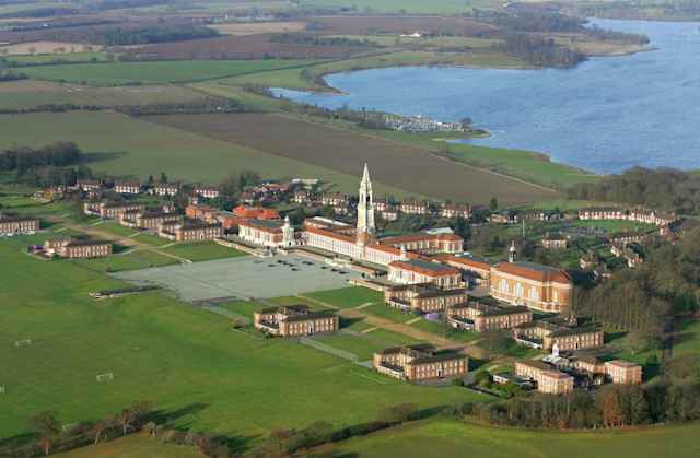 Royal Hospital School - situated directly by the sea Royal Hospital School - situated directly by the sea