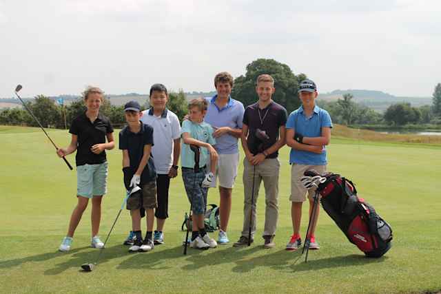 Brooke House College Summer School - mit einer sehr guten Golfakademie Brooke House College Summer School - mit einer sehr guten Golfakademie