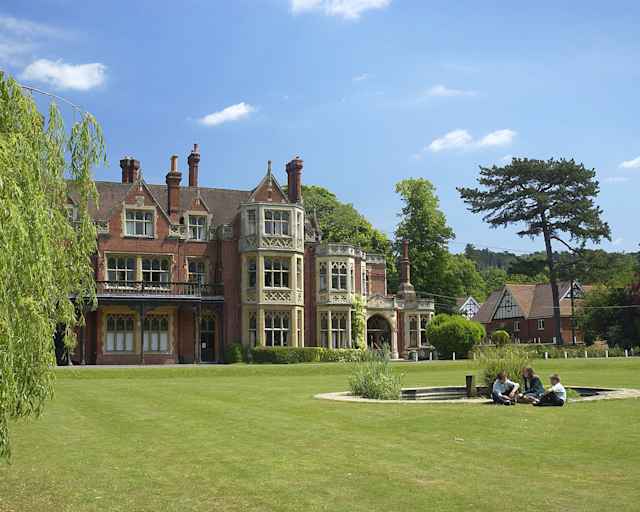 Box Hill School - Mitglied der Round Square Vereinigung Box Hill School - Mitglied der Round Square Vereinigung