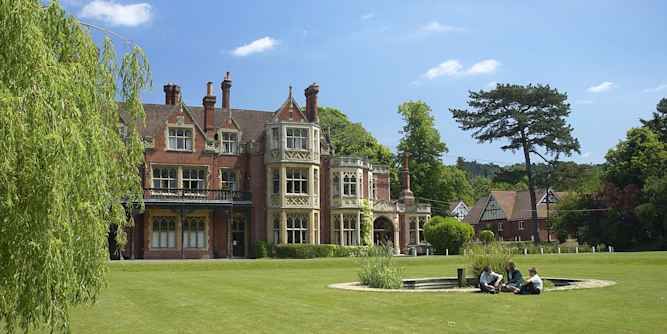 Box Hill School - Mitglied der Round Square Vereinigung Box Hill School - Mitglied der Round Square Vereinigung