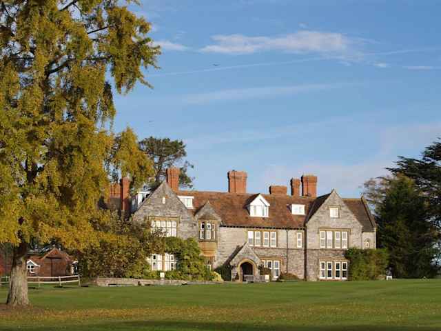 Millfield School & Summer School Millfield School and Summer School