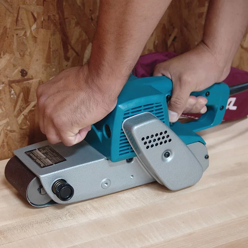 Belt sander