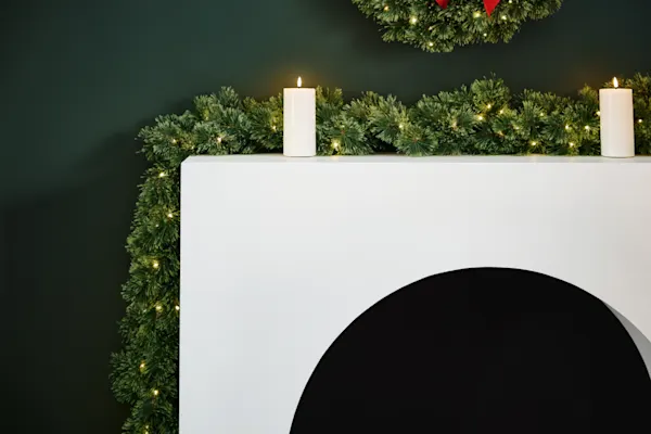 Merry Little Nest - Banner (Wreaths/Garlands) Image