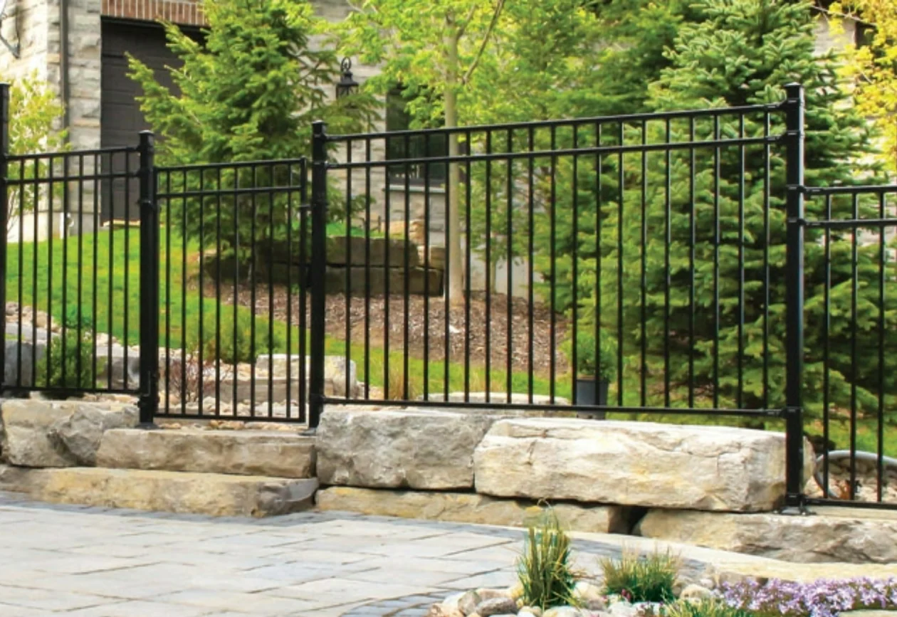 Building Materials - Deck & Fence Subcategories - Fencing & Gates Image