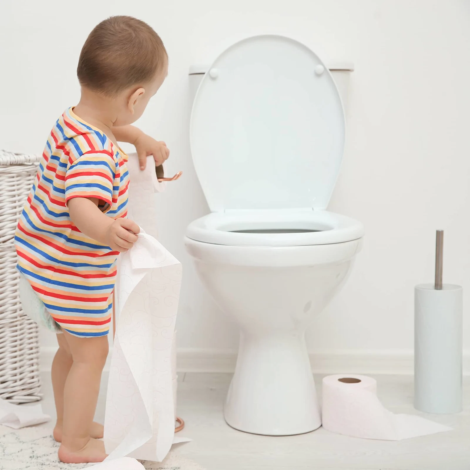 How To Unclog A Toilet Without A Plunger (2024 Guide) – Forbes Home