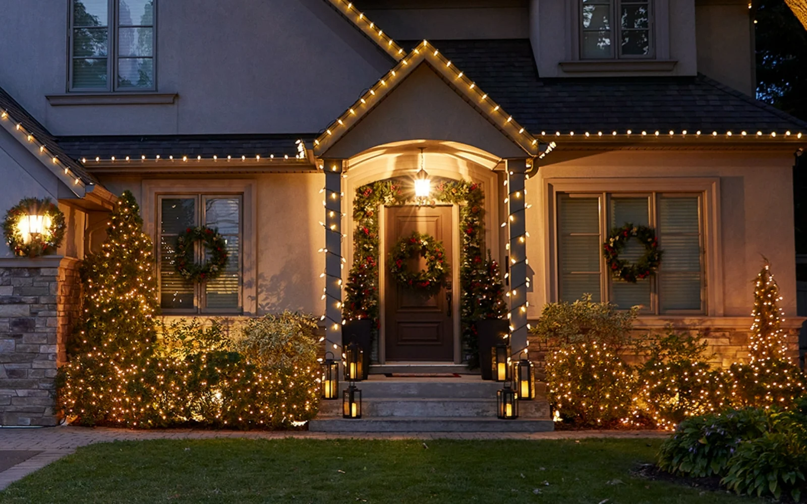 Christmas Trees, Lights & Décor: Shop 2025 Holiday Essentials in