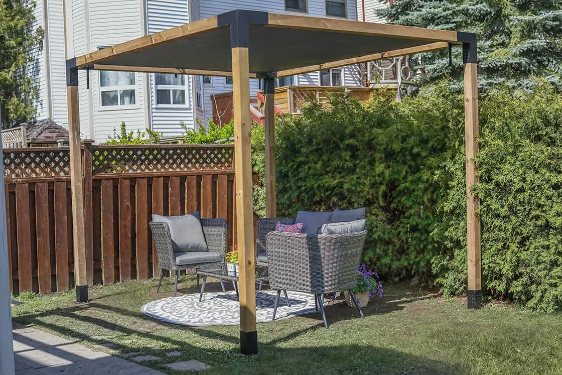 Outdoor pergola