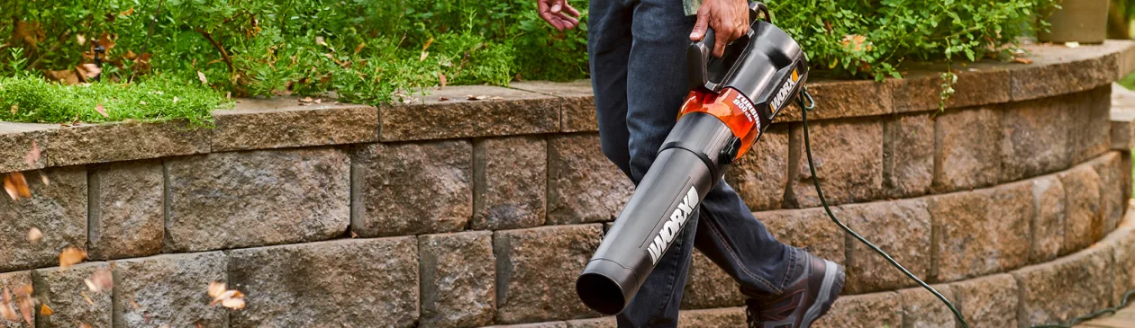 Leaf Blowers (Outdoor Power Equipment) Theme Page Banner Image