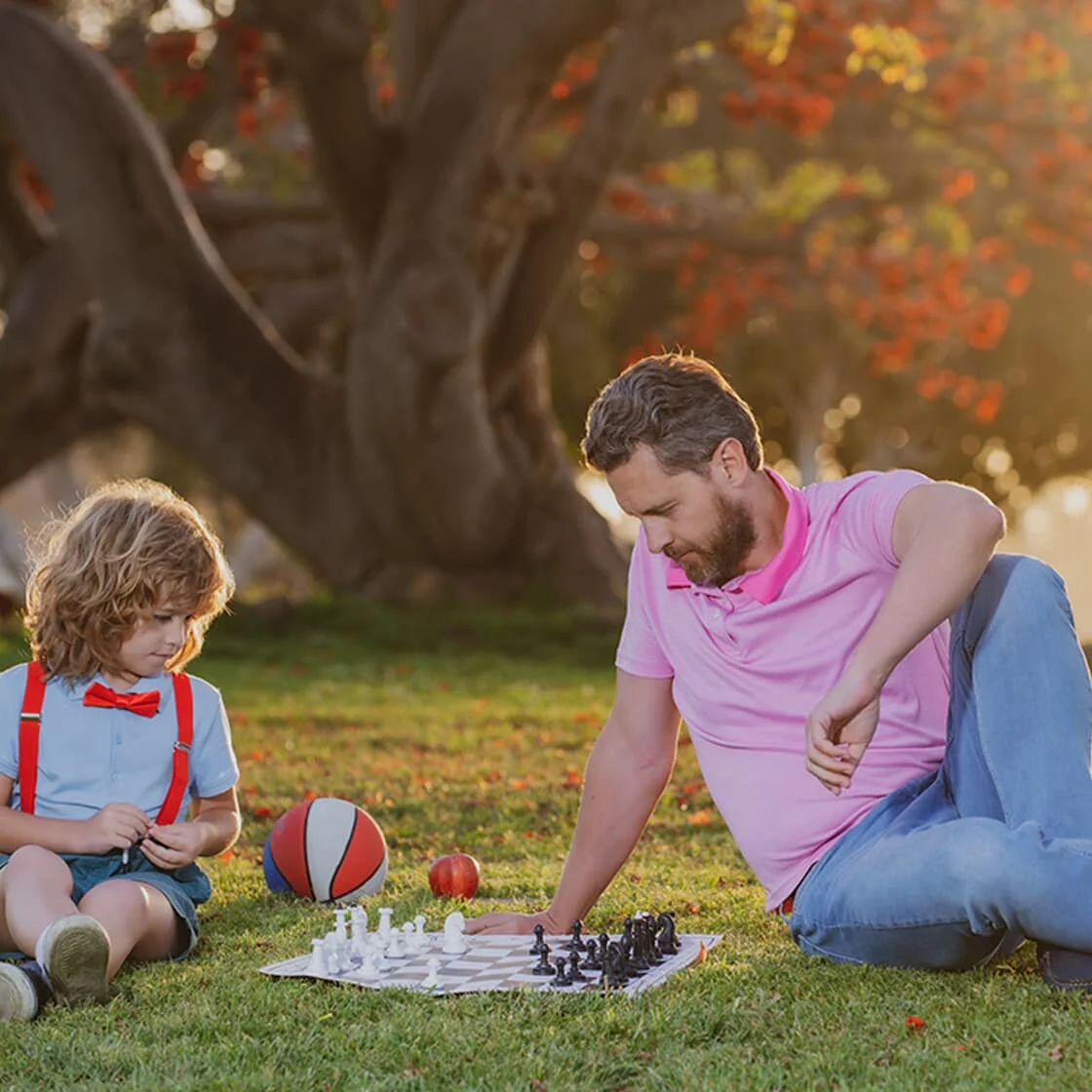 Giant chess