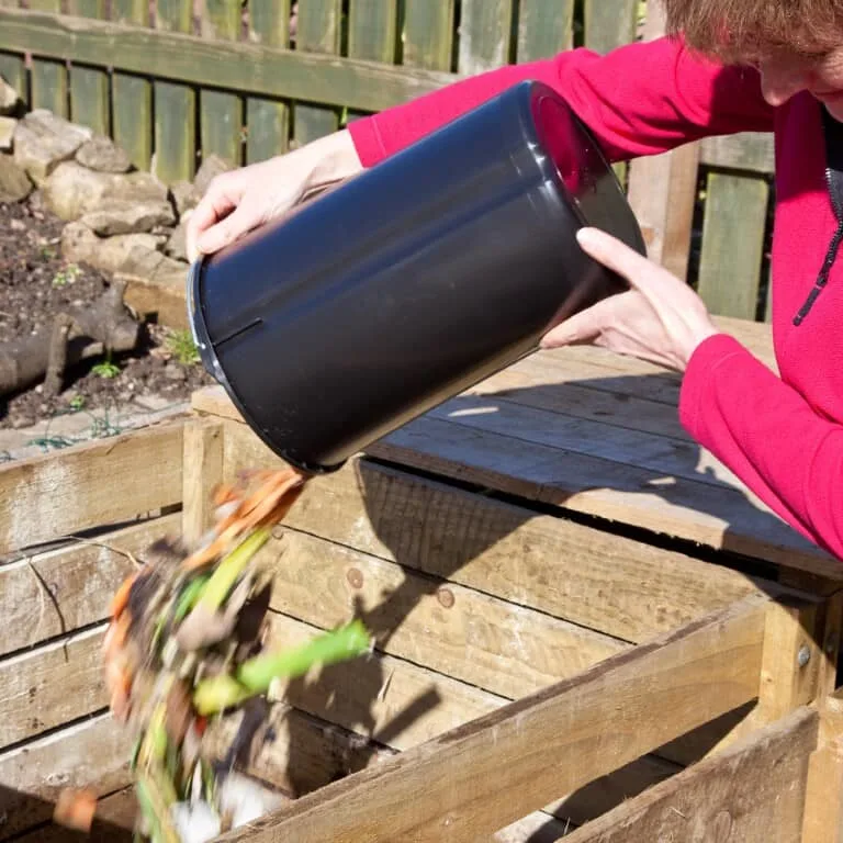 DIY Files: How to Make a Composter