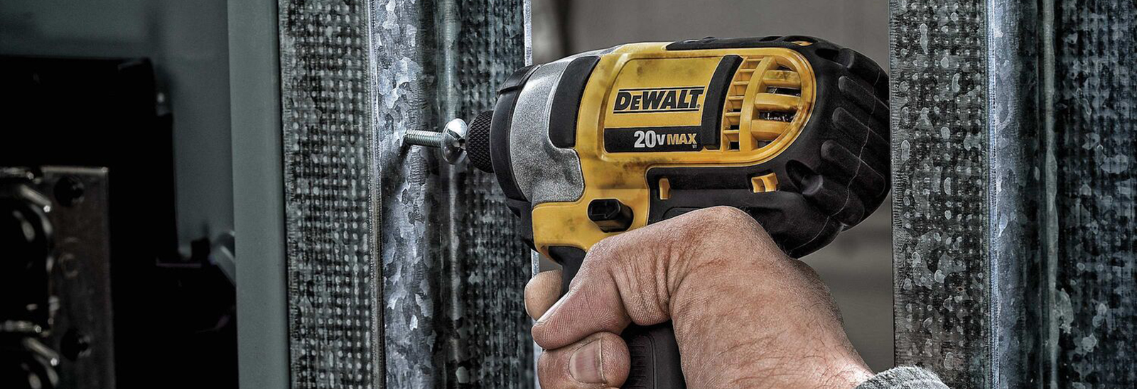 Black friday dewalt online impact driver