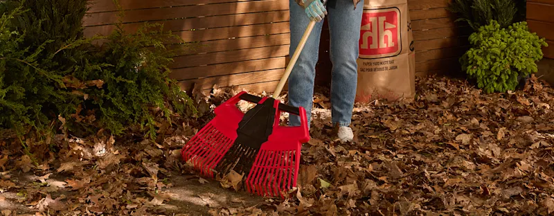 1600x624 FallWinterCatalogue OutdoorCleanup