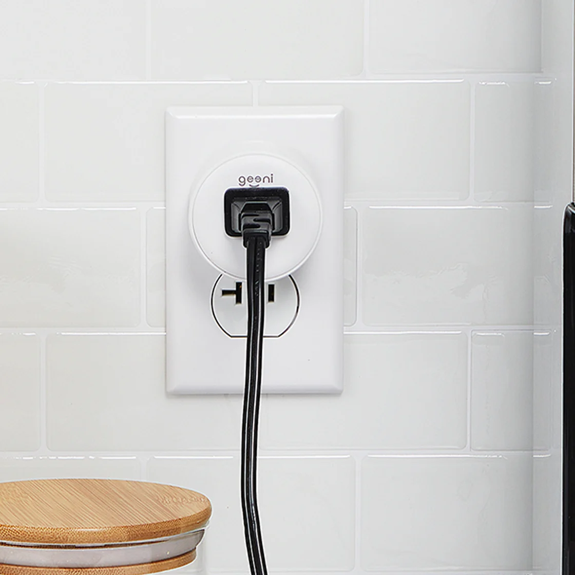 A smart outlet plugged 1120x1120