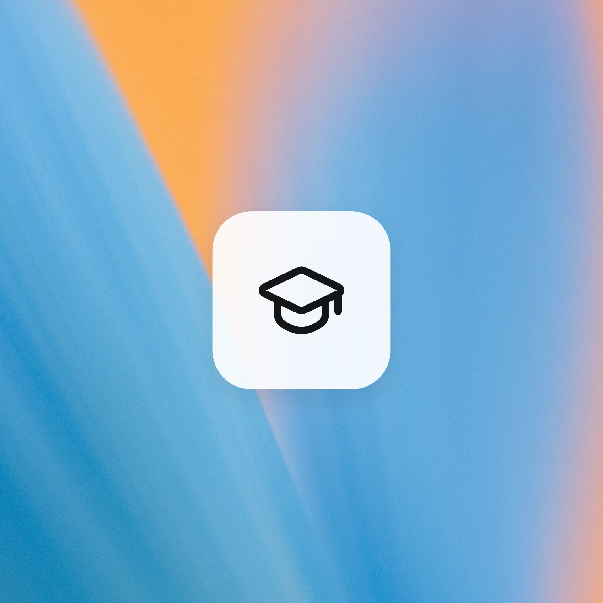 Ilustração de um ícone quadrado com um símbolo de barrete de formatura sobre um fundo em gradiente suave de azul e laranja que representa aprendizagem ou educação.