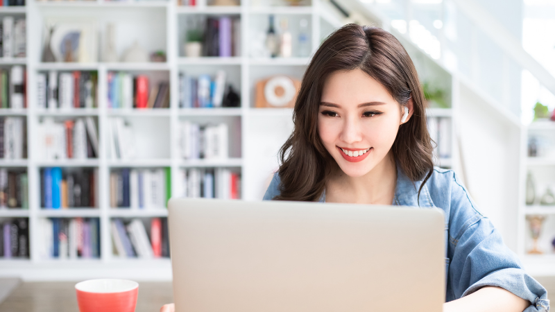 student with laptop