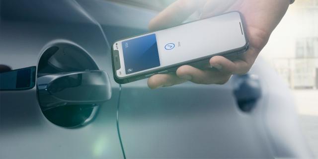 Démarrer sa voiture avec son iPhone : bientôt possible avec la Digital Key d’Apple et BMW