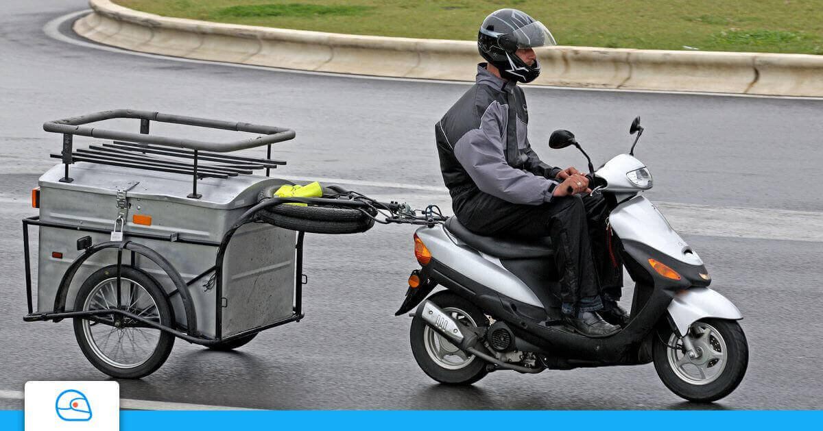 L’attelage pour moto pour tracter une remorque lesfurets
