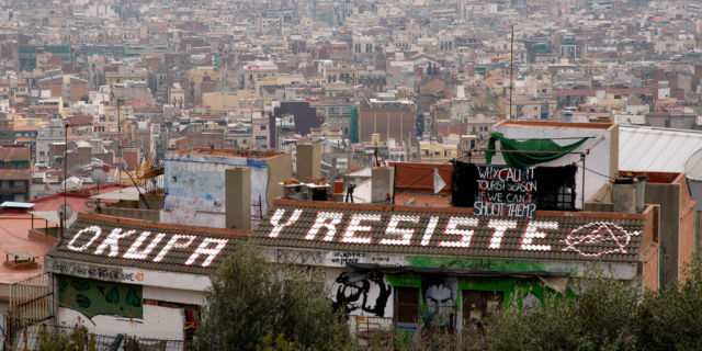 Fléau en Espagne : des squatteurs « kidnappent » des logements et demandent des rançons