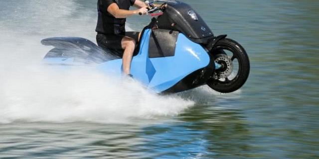 Découvrez Biski : la moto amphibie