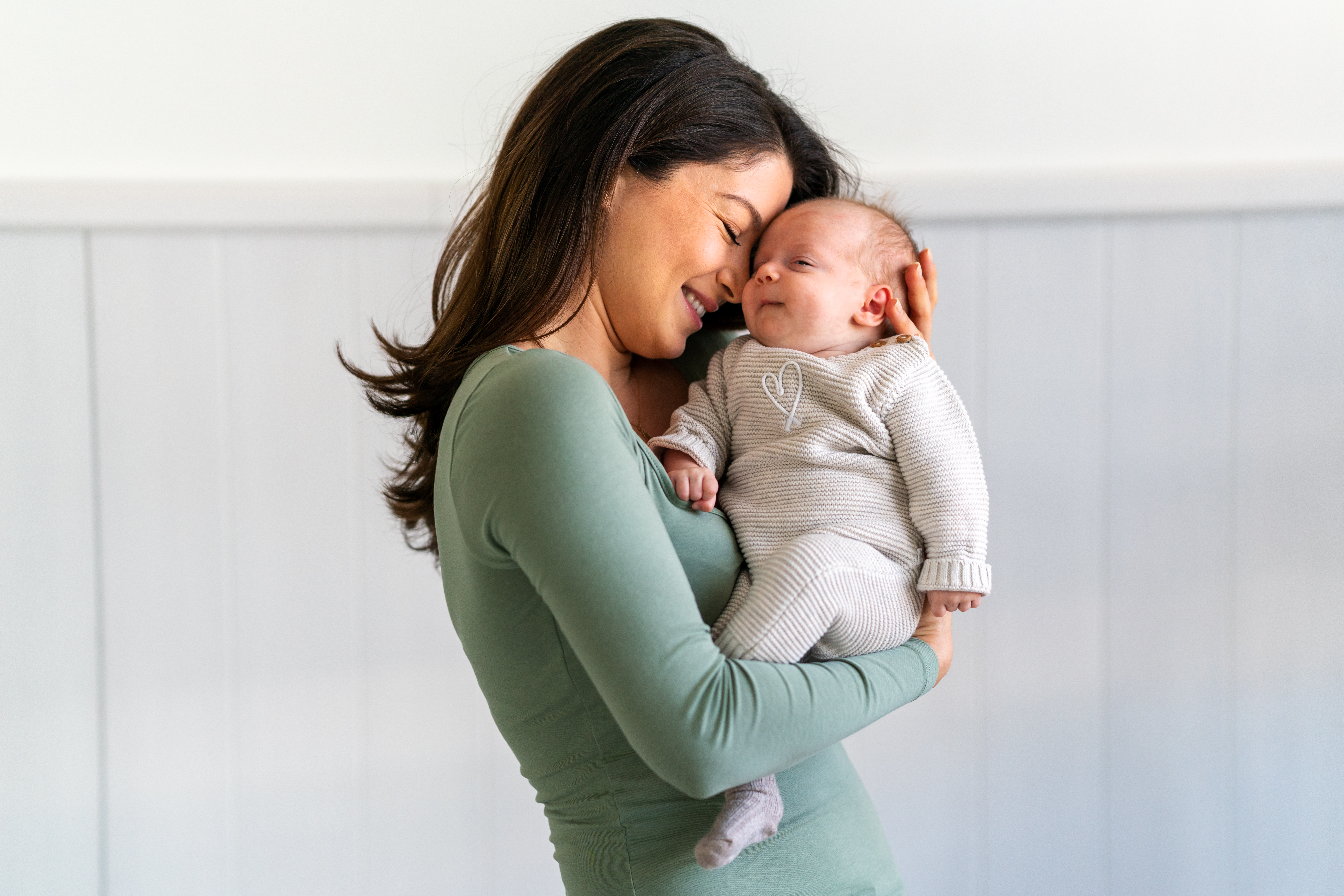 When joy and anxiety coexist: The reality of early motherhood