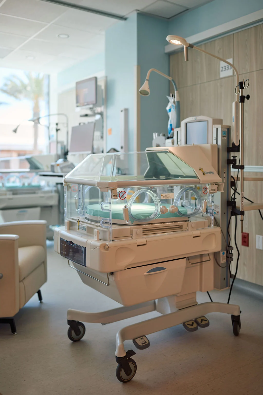 Hoag Irvine Birthing Suites - 5