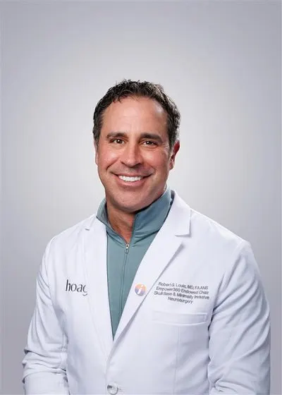 Robert G. Louis Jr, MD