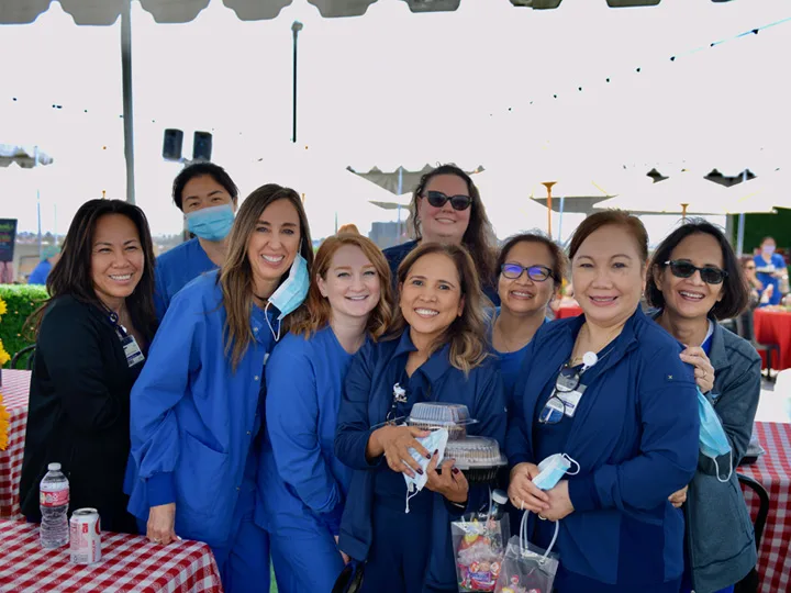 Hoag's team of happy nurses