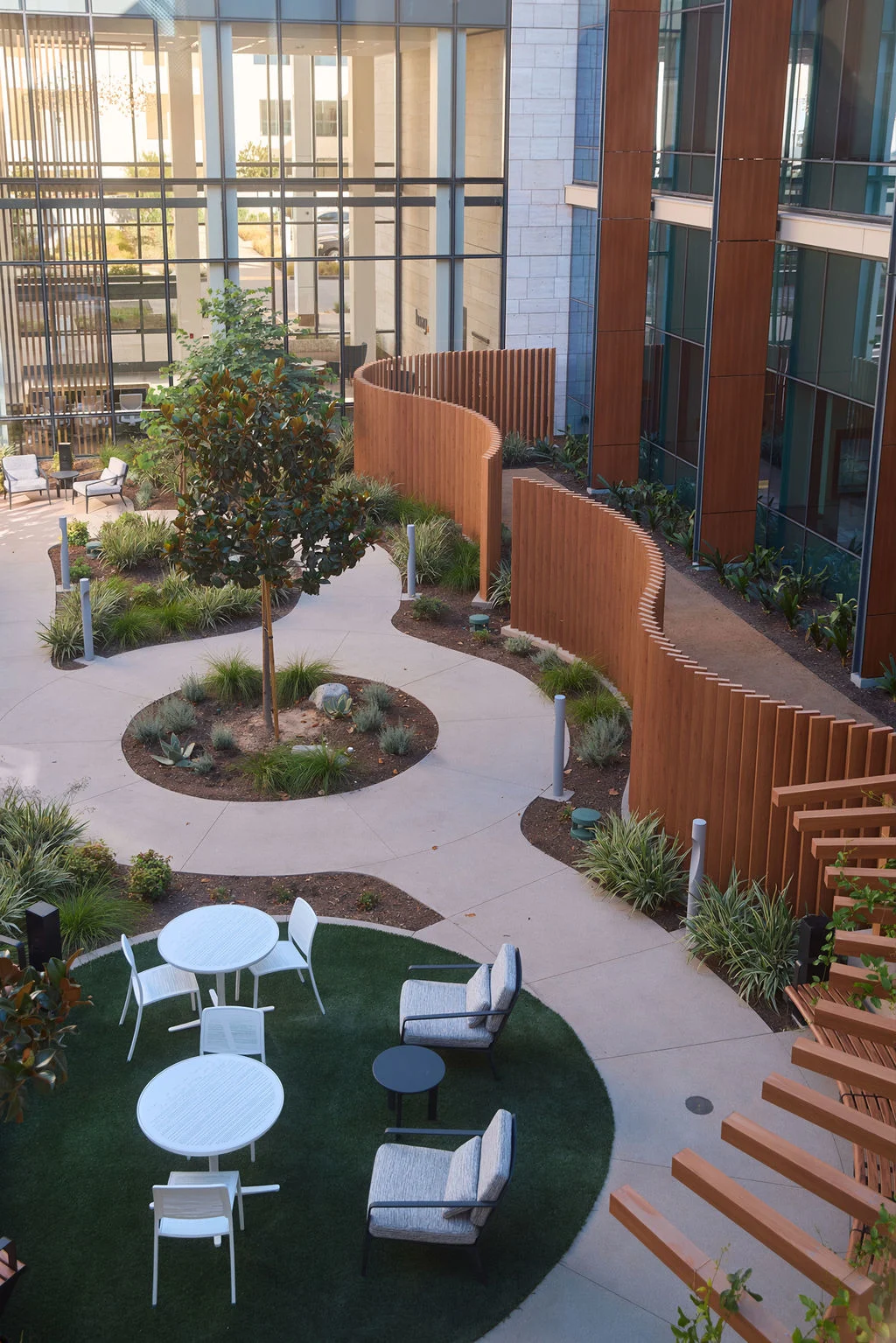 Hoag Irvine Women's Hospital Garden