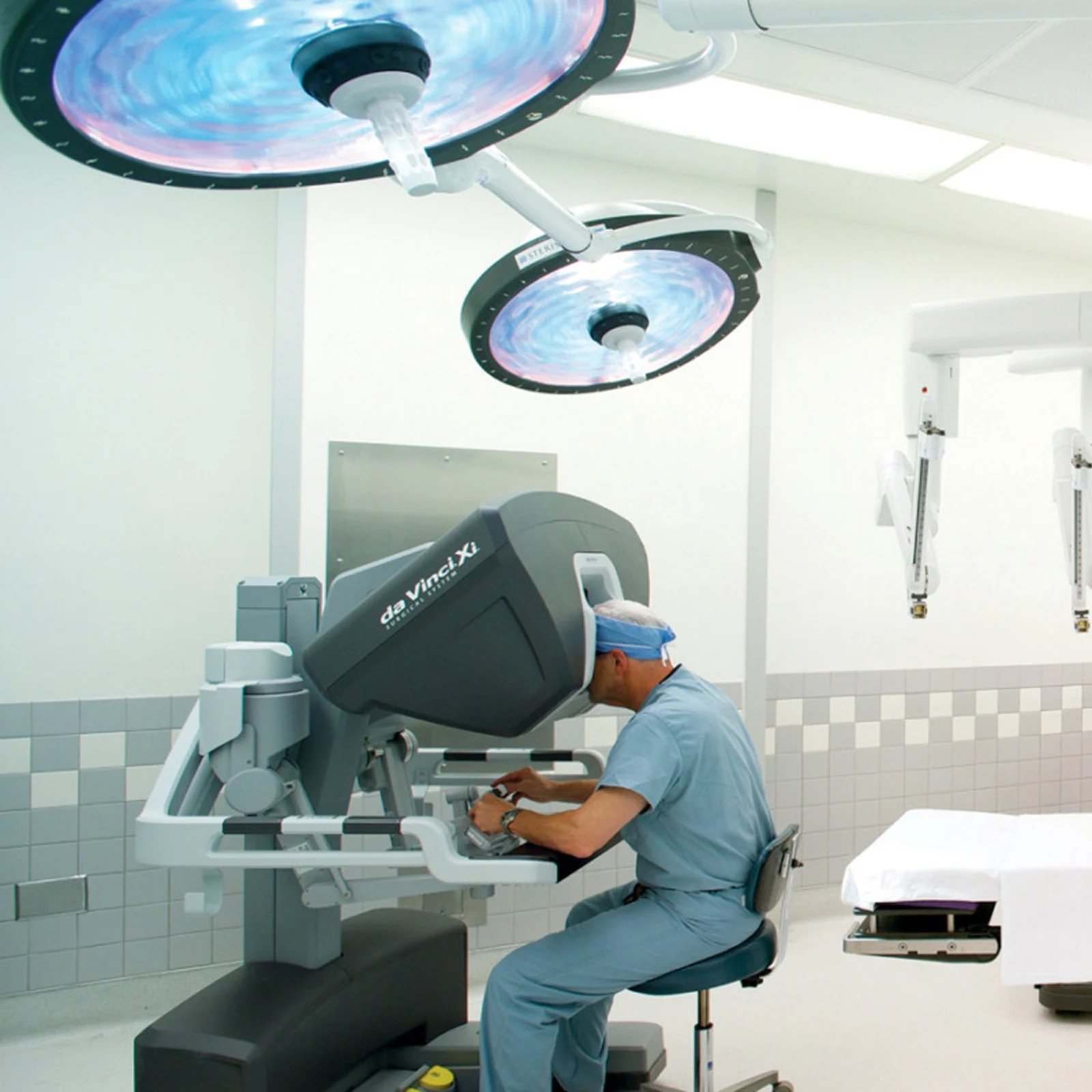 Surgeon working with robotic surgical system