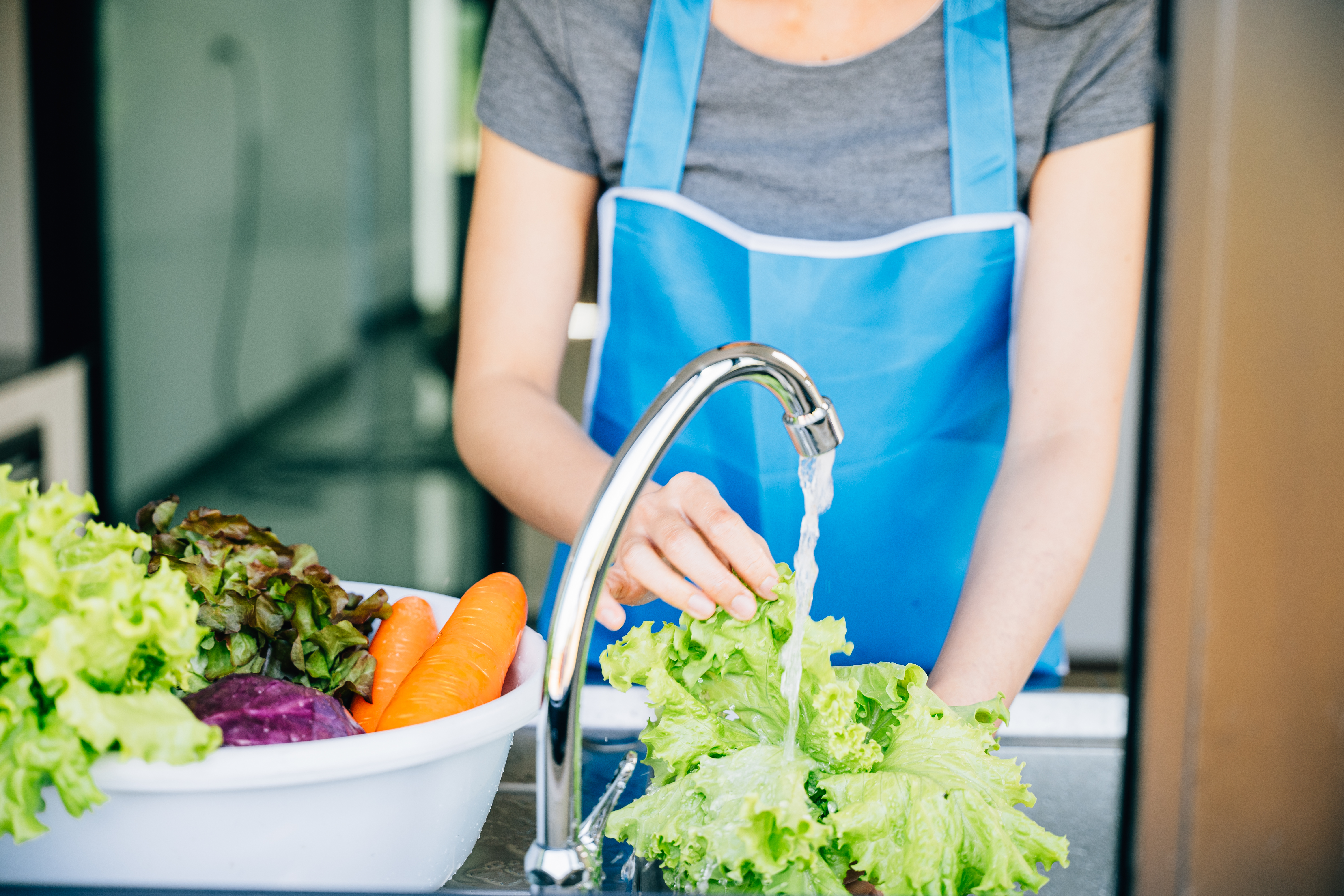 Cyclospora vs. food poisoning: How to tell when it’s more than a stomach bug