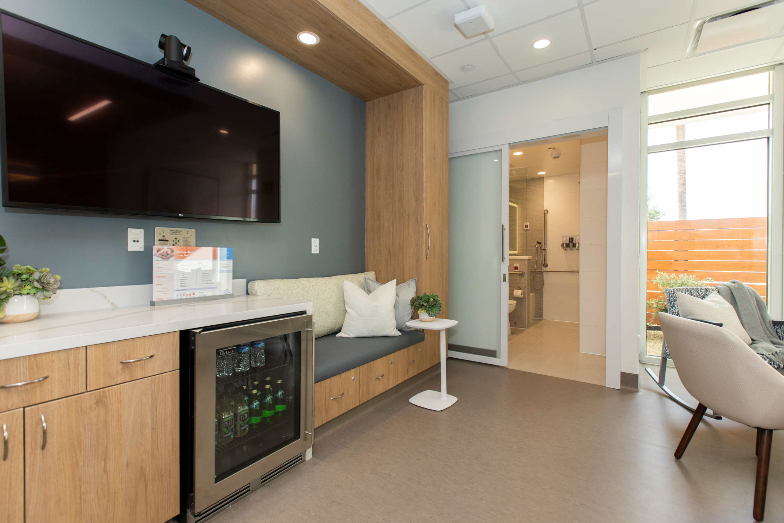 Hoag Irvine Birthing Suites - 4