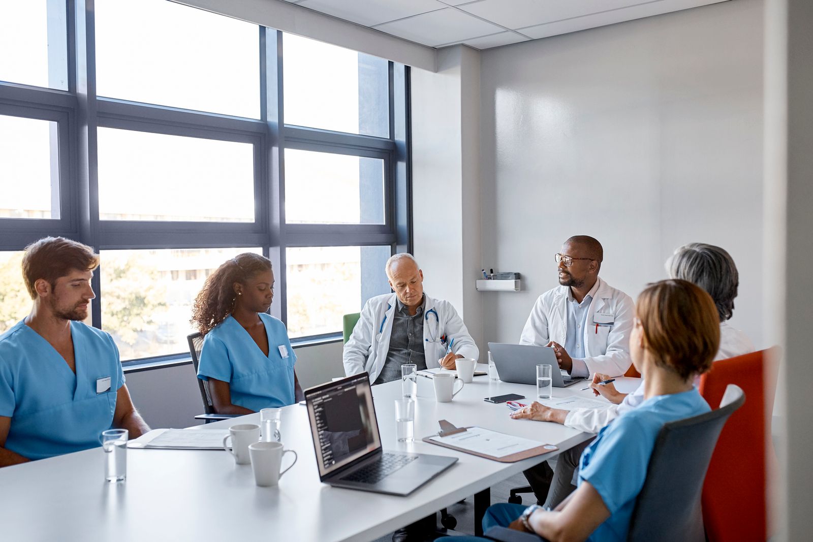 Doctors in a meeting