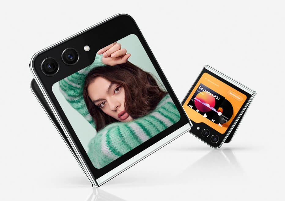  Galaxy Z Flip5 promotional image