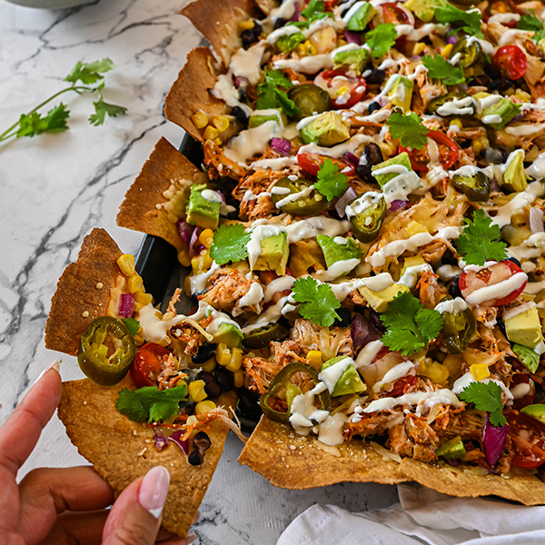 https://images.ctfassets.net/8urtyqugdt2l/1Ewz2ydLppDiNWmtWvfLIn/a6619bb6c91450909a05ca3b19286f38/protein-nachos-grid-2-3.jpg