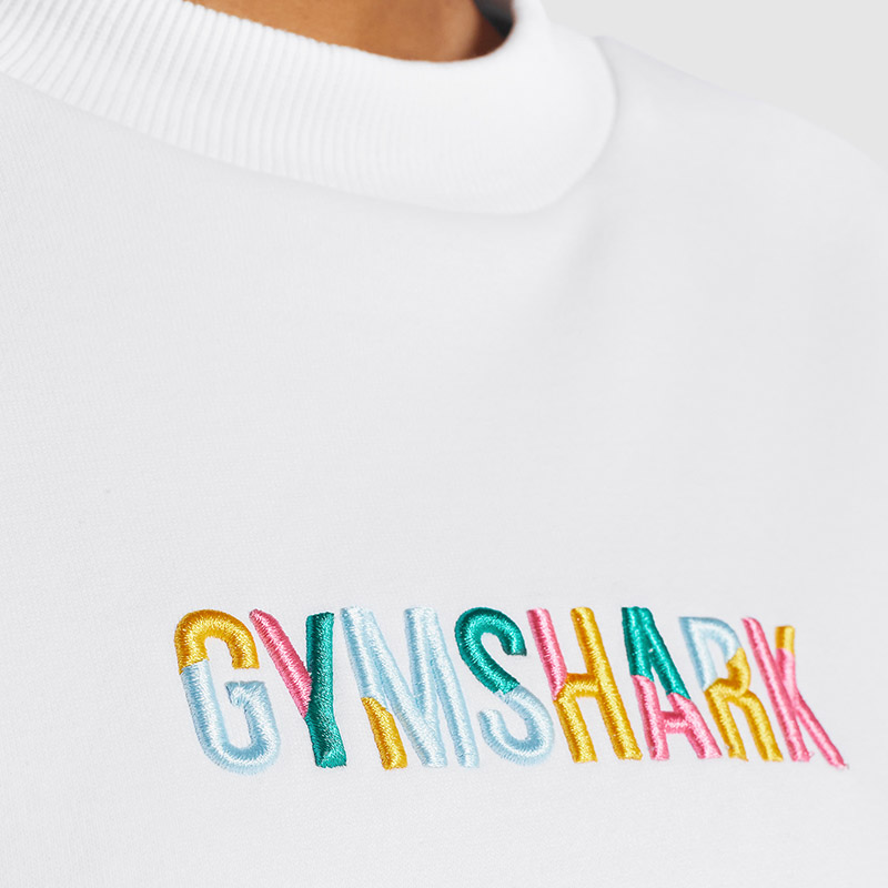 Your Guide To Brightening Your Workout Wardrobe | Gymshark Central
