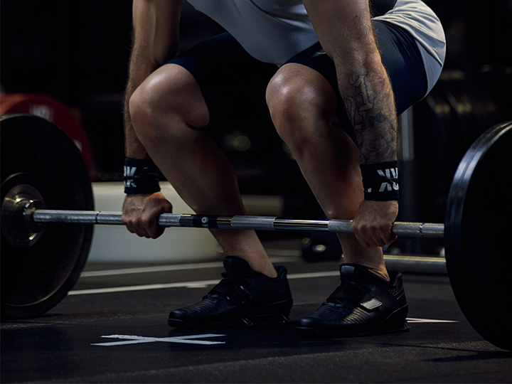 Deadlift hotsell with gloves