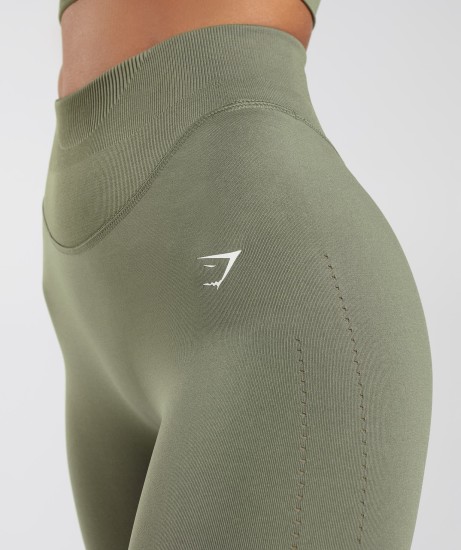Gymshark NWT Fit Seamless Leggings Small Black - $27 New With Tags - From  Rachael