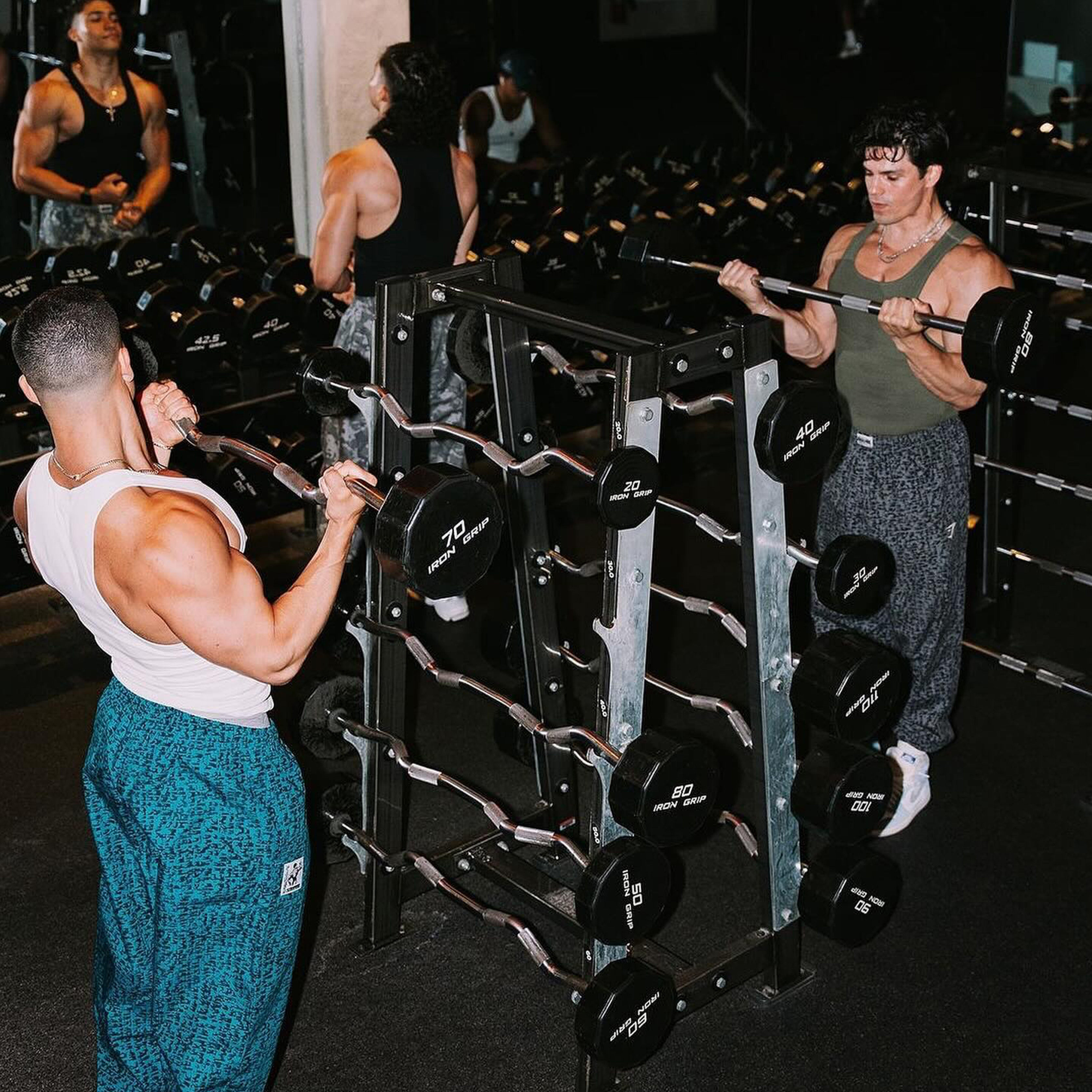 【まきと】 PUMPER PANTS size：M Gymshark Pumper Pants - Unit Green | Gymshark