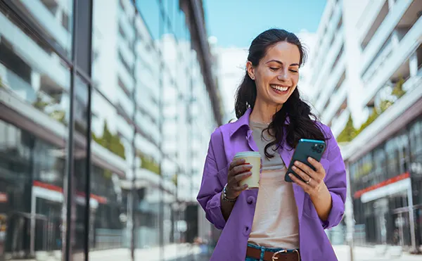 TransUnion partners with TELUS to implement branded calling with rich call content