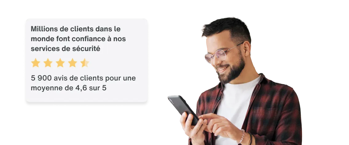 Un homme utilisant un iPhone affiché à côté de la note de 4,7 de la boutique d'applications.