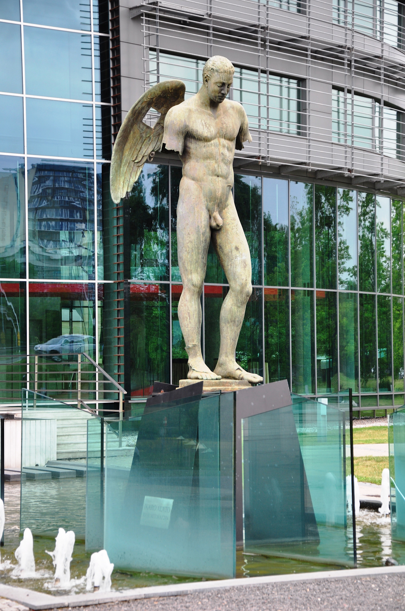 Игорь Миторай Искусство позволяет жить лучше в этом