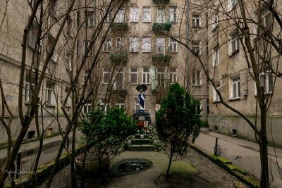 Часовенка на улице Бжеской, 11, Варшава. Фото: Павел Зданович