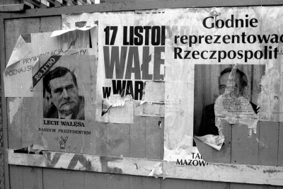 Предвыборные плакаты Леха Валенсы и Тадеуша Мазовецкого. Фото: Влодзимеж Васылюк / Forum