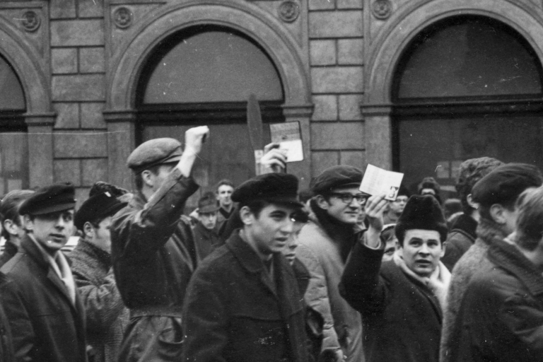 Митинг в Варшаве, 1968. Источник: Институт национальной памяти Польши / Forum