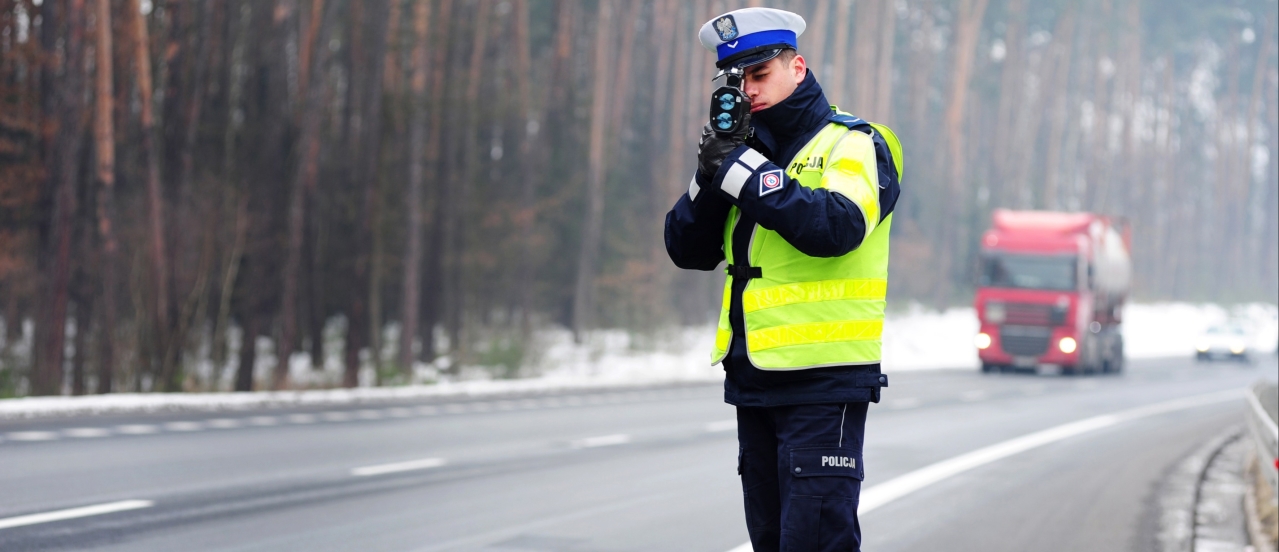 Сотрудник дорожной полиции Польши. Фото: Даниэль Дмитриев / Forum 