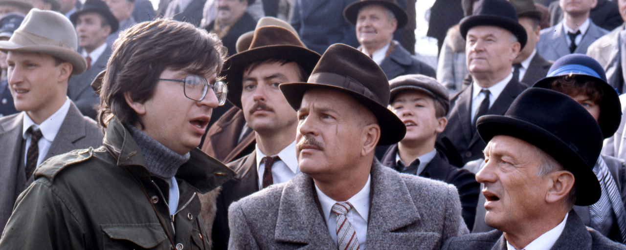 Слева направо: Юлиуш Махульский, Ян Махульский и Витольд Пыркош на съемках фильма «Ва-банк». Лодзь, 1981. Фото: Ежи Косьник / Forum