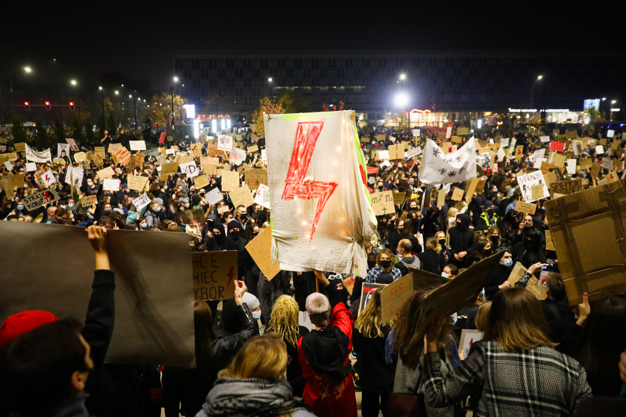 Протест в Кракове. Фото: Филип Радваньский / Forum
