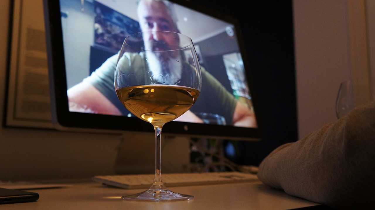 Adi Badenhorst på länk. Adi Badenhorst på länk.