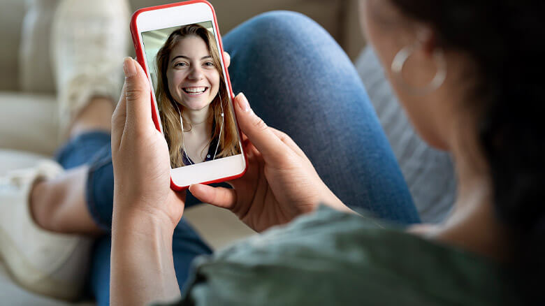 Save $50 on your Rogers bill when you refer someone.