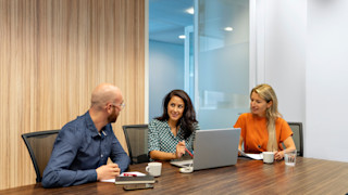 Ontdek het NS-Business Collectief